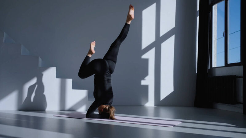 Strengthening the connection between body and mind through practicing yoga and meditation